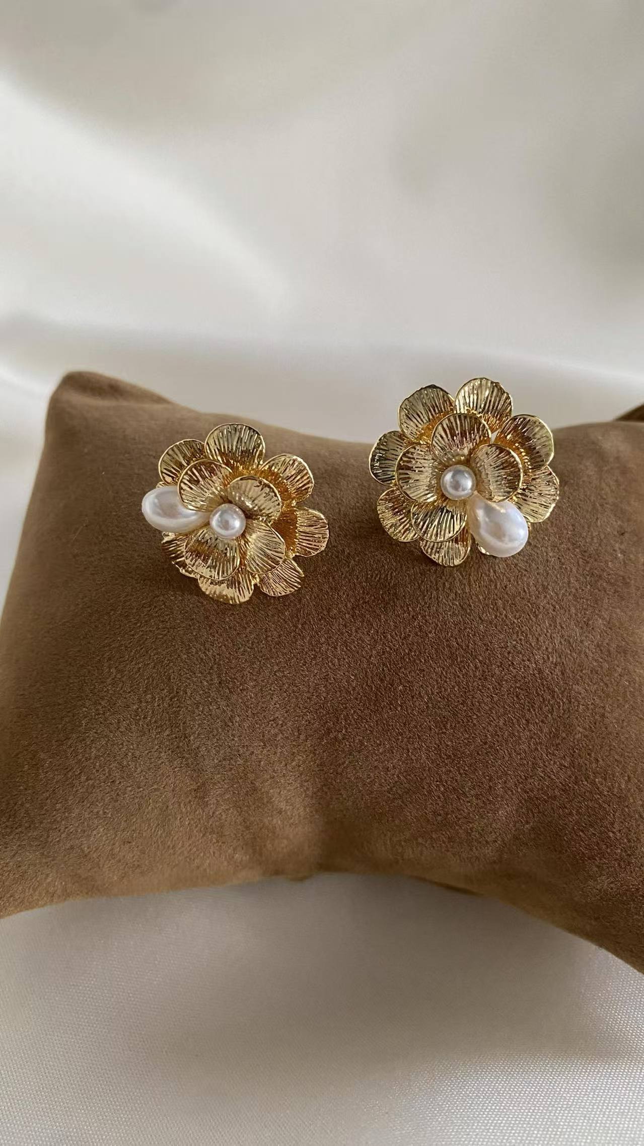 Maisie Earrings