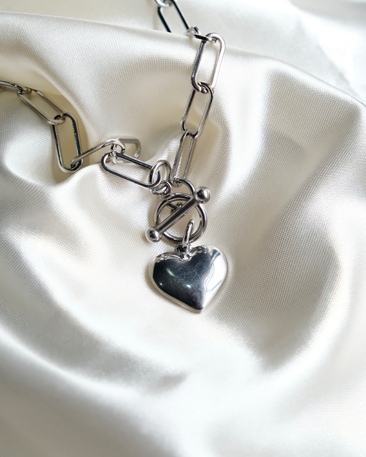 Medium Puff Heart Silver Toggle Lock Shiloh Chain Necklace