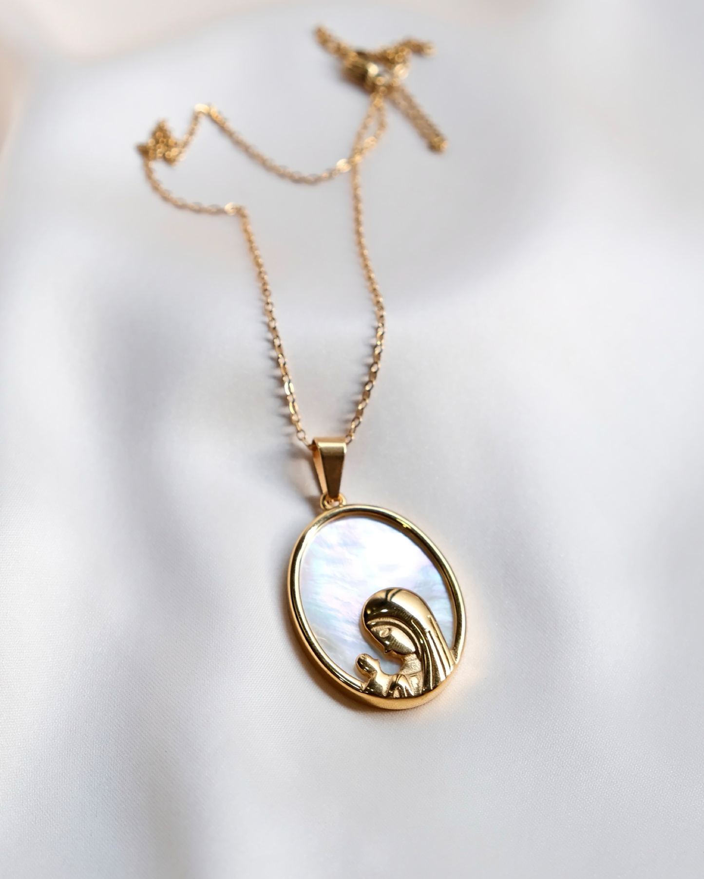 Medium Lourdes Necklace