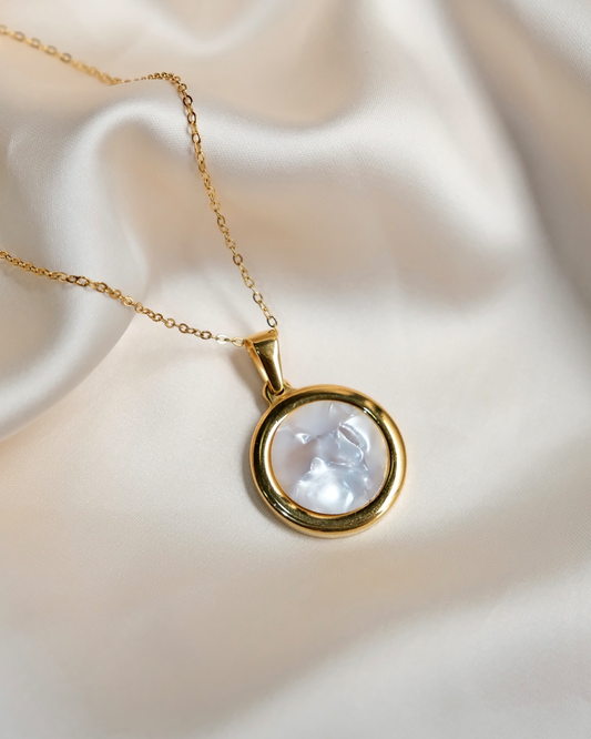Round Capiz Pearl Nacklace