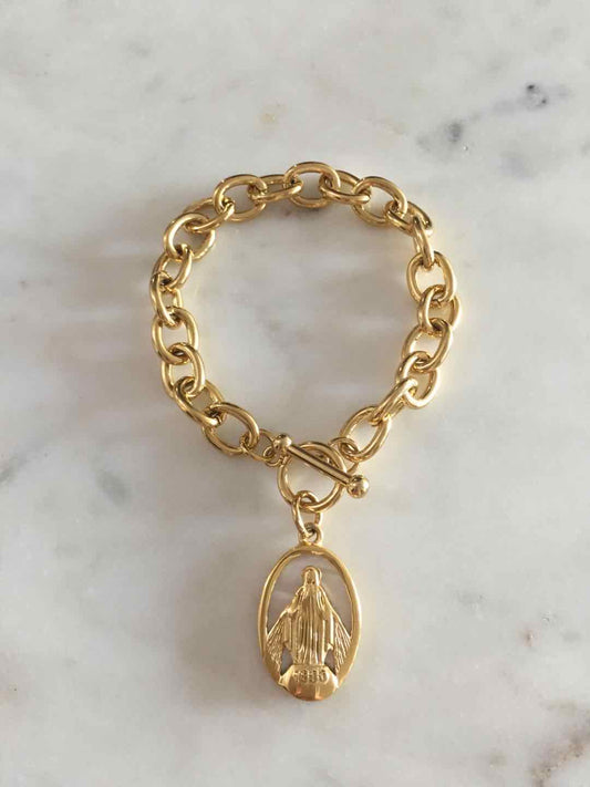 Harper chain with Miraculous Medal charm