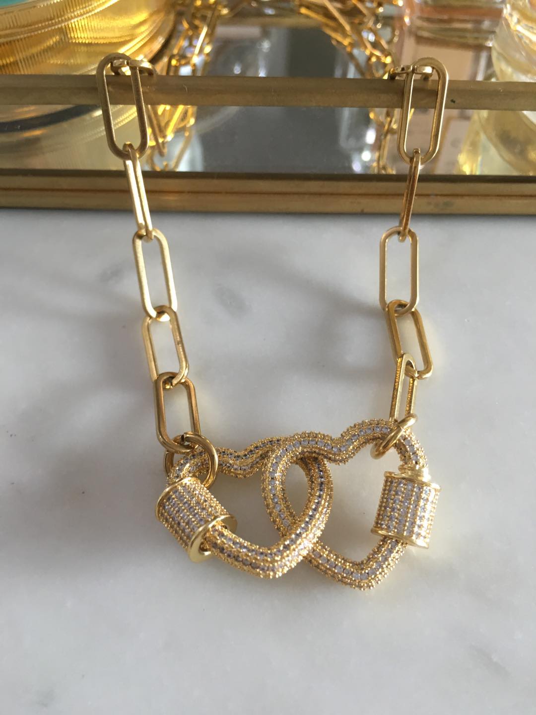 Shiloh chain with double heart lock zircon