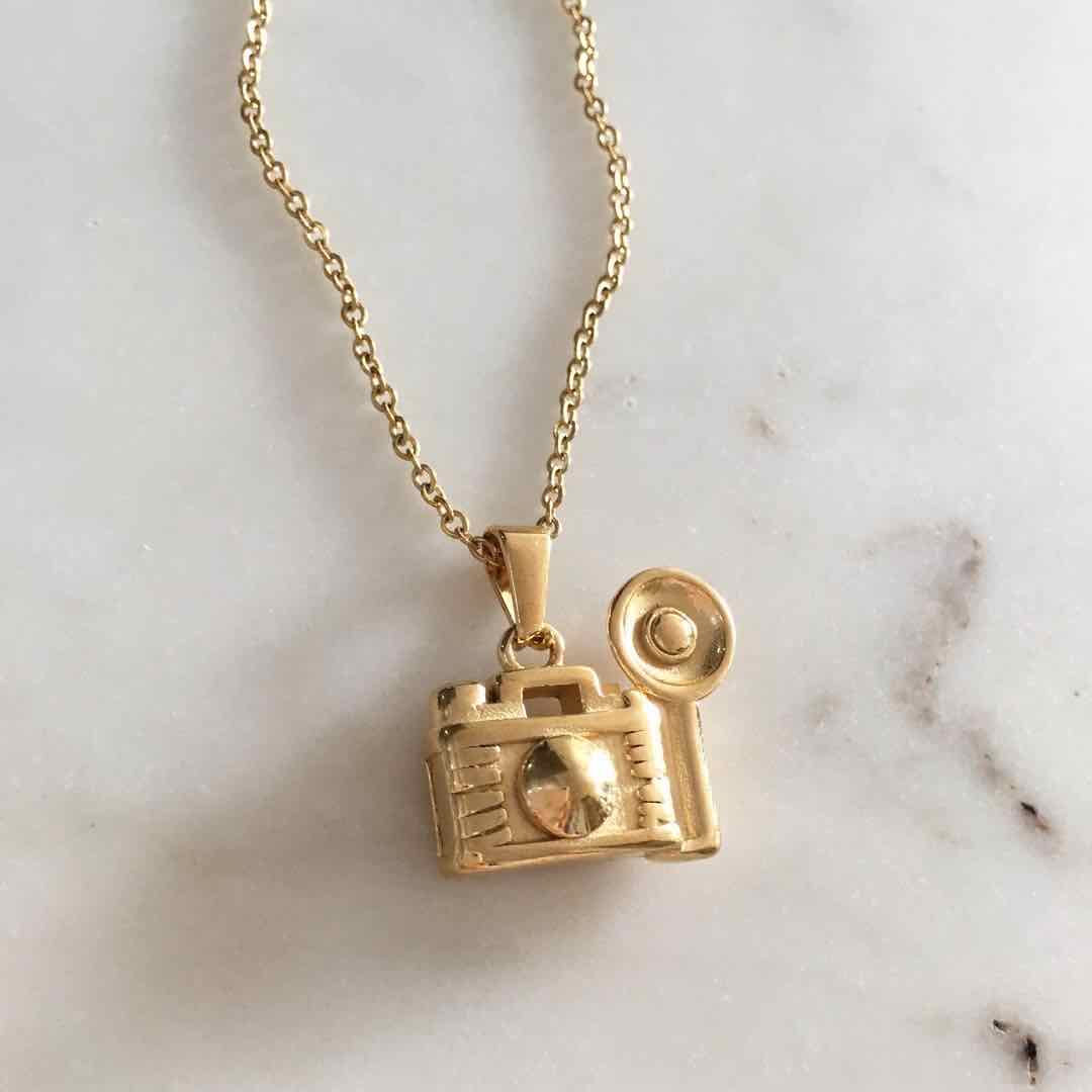 Camera necklace