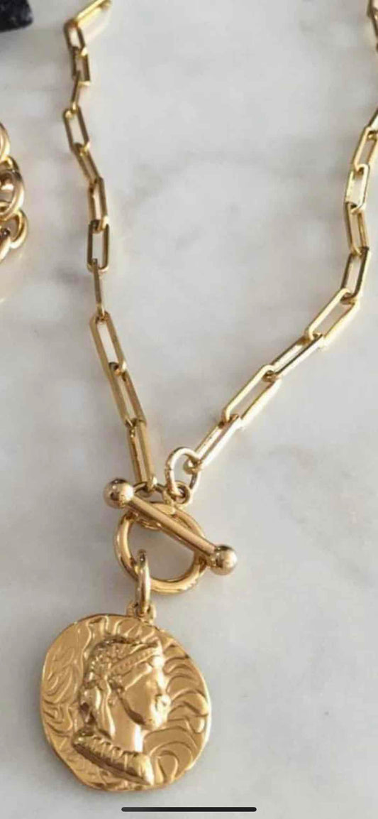 Shiloh chain with coin medallion charm