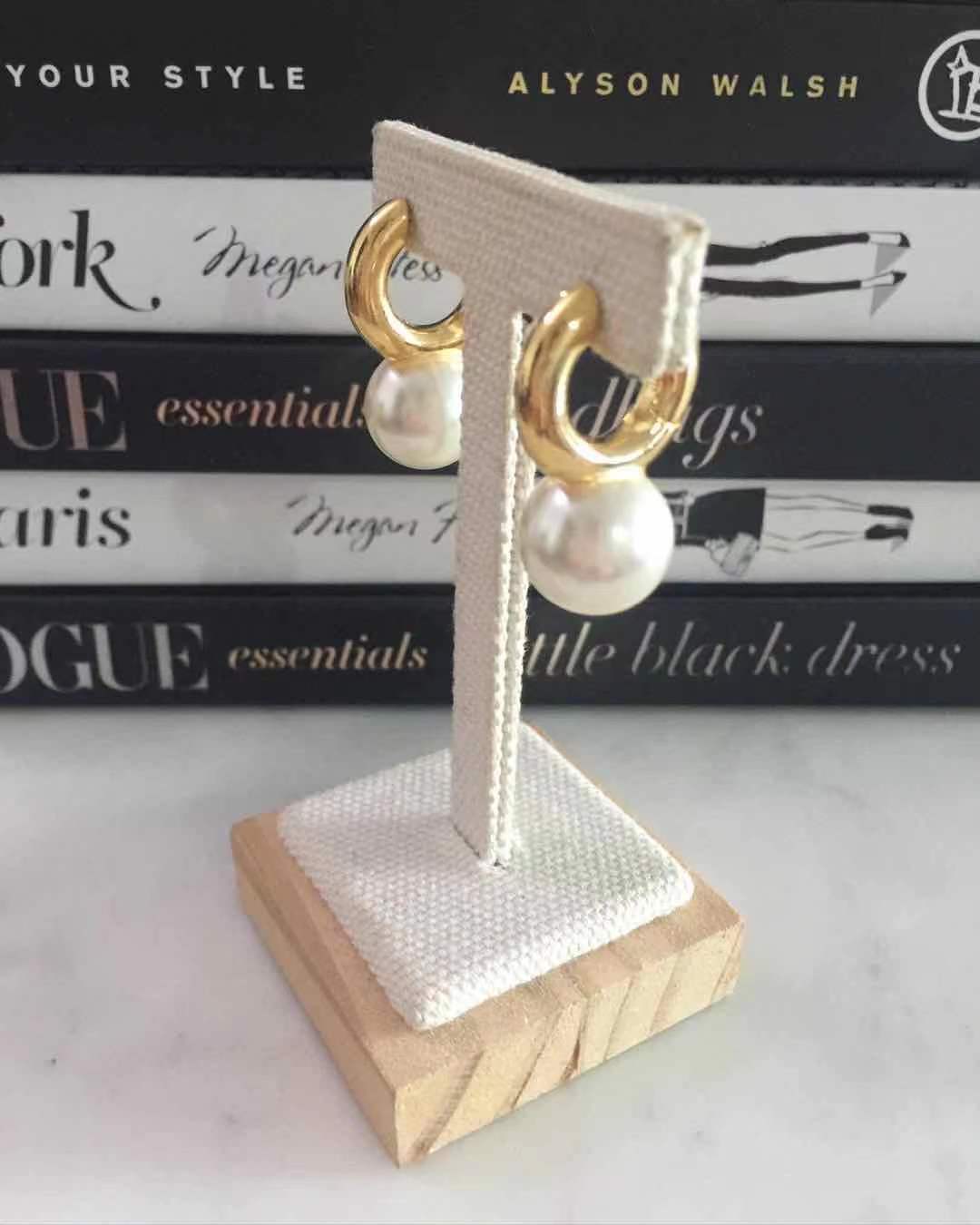 Emma Hoop Pearl Earrings