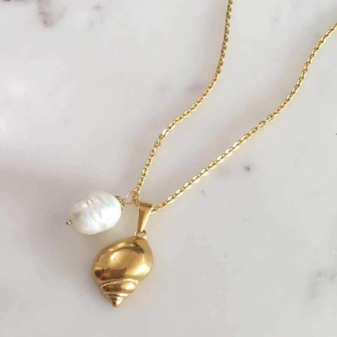 Seashell + Baroque Pearl Necklace