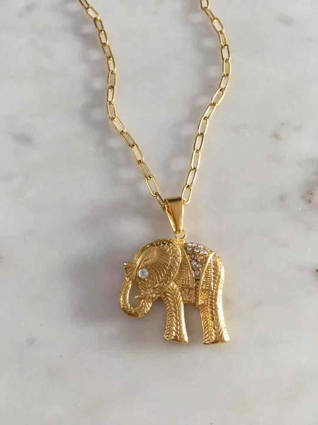 Elephant pendant and chain
