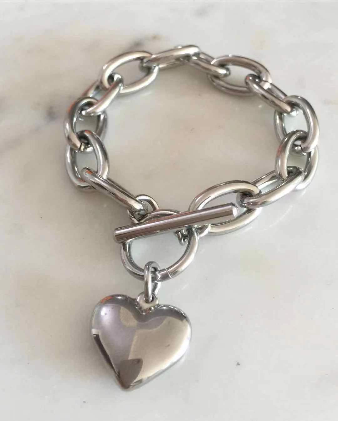 Puff Heart Toggle lock chain bracelet in silver