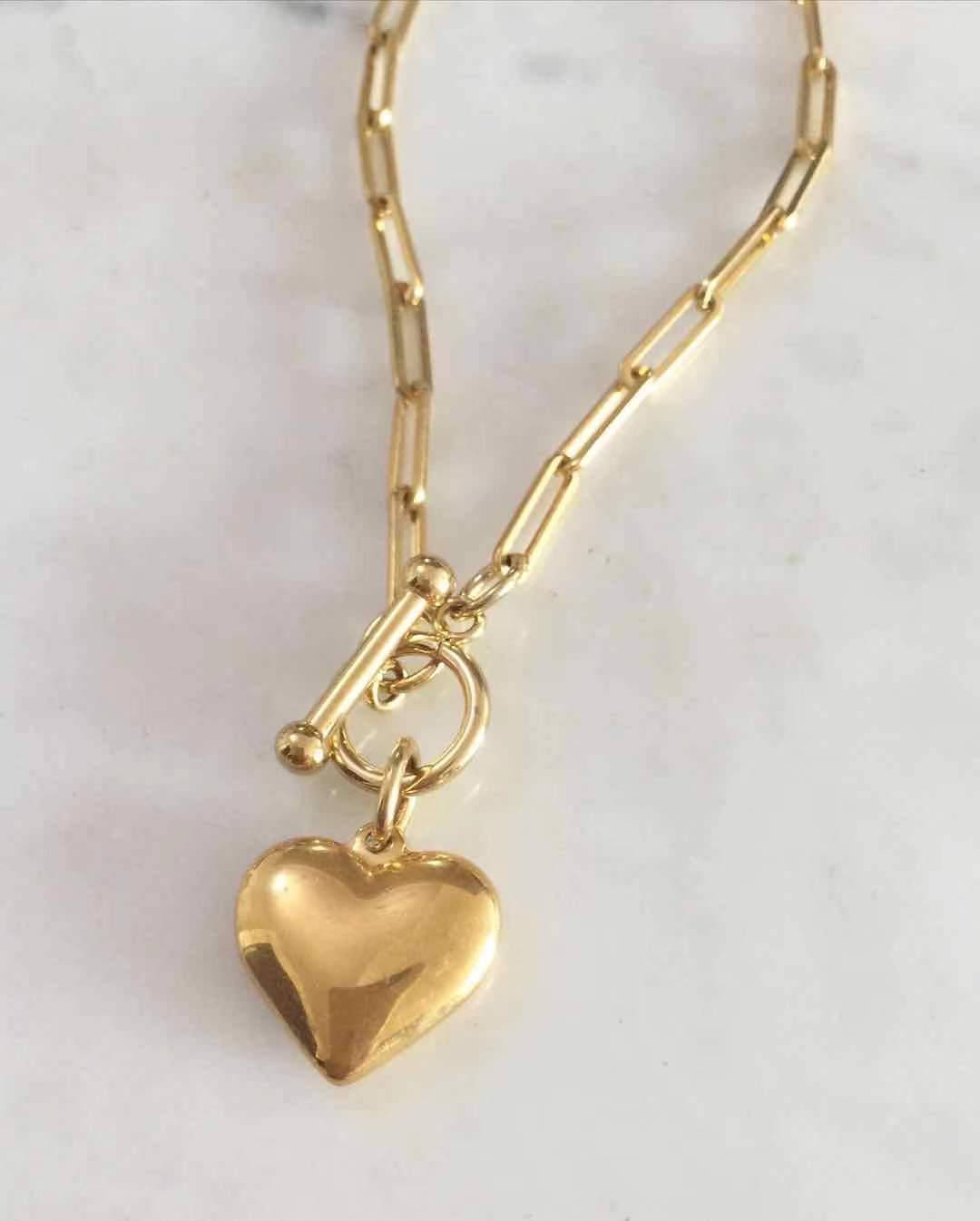 Medium Puff Heart Toggle lock necklace