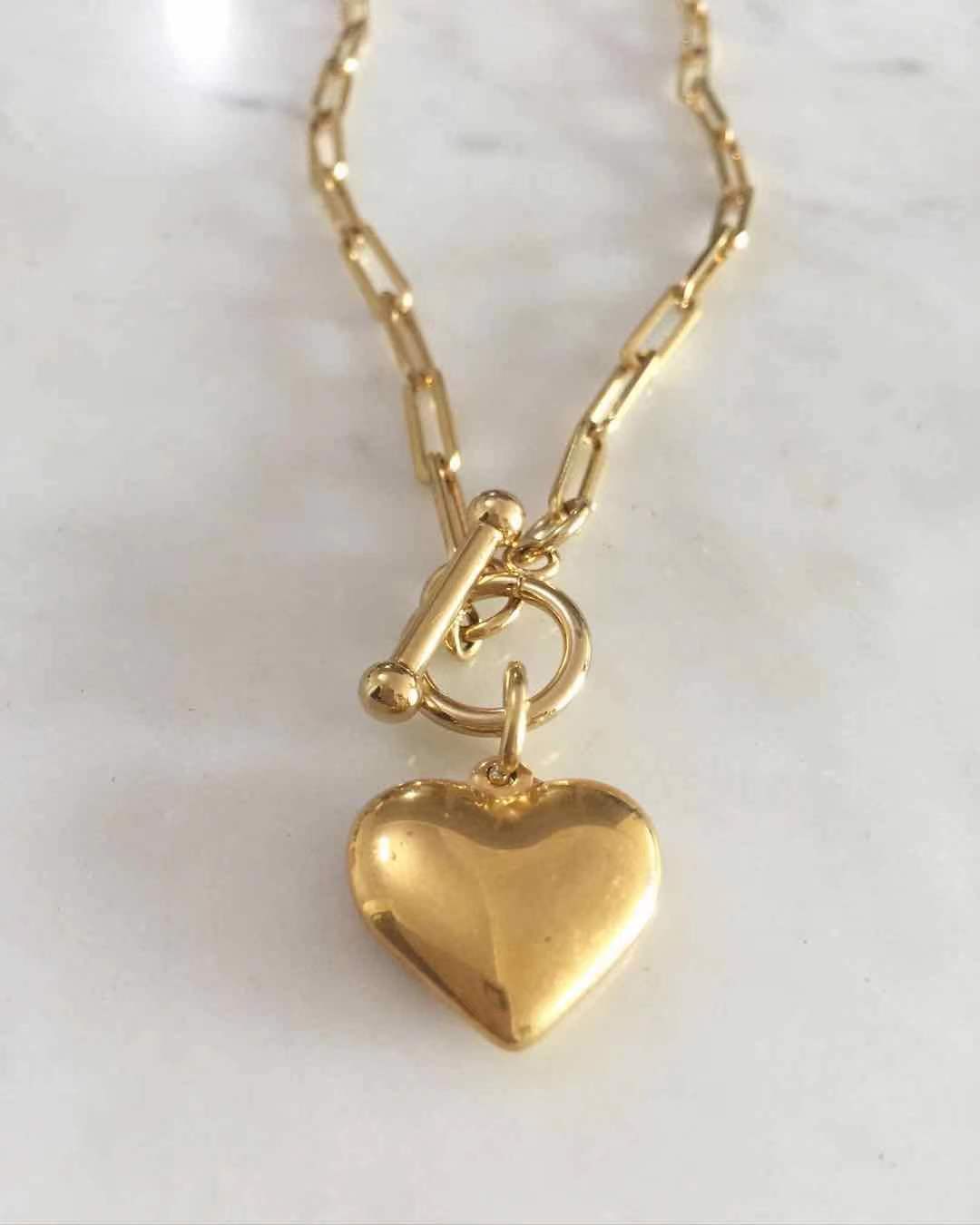 Medium Puff Heart Toggle lock necklace