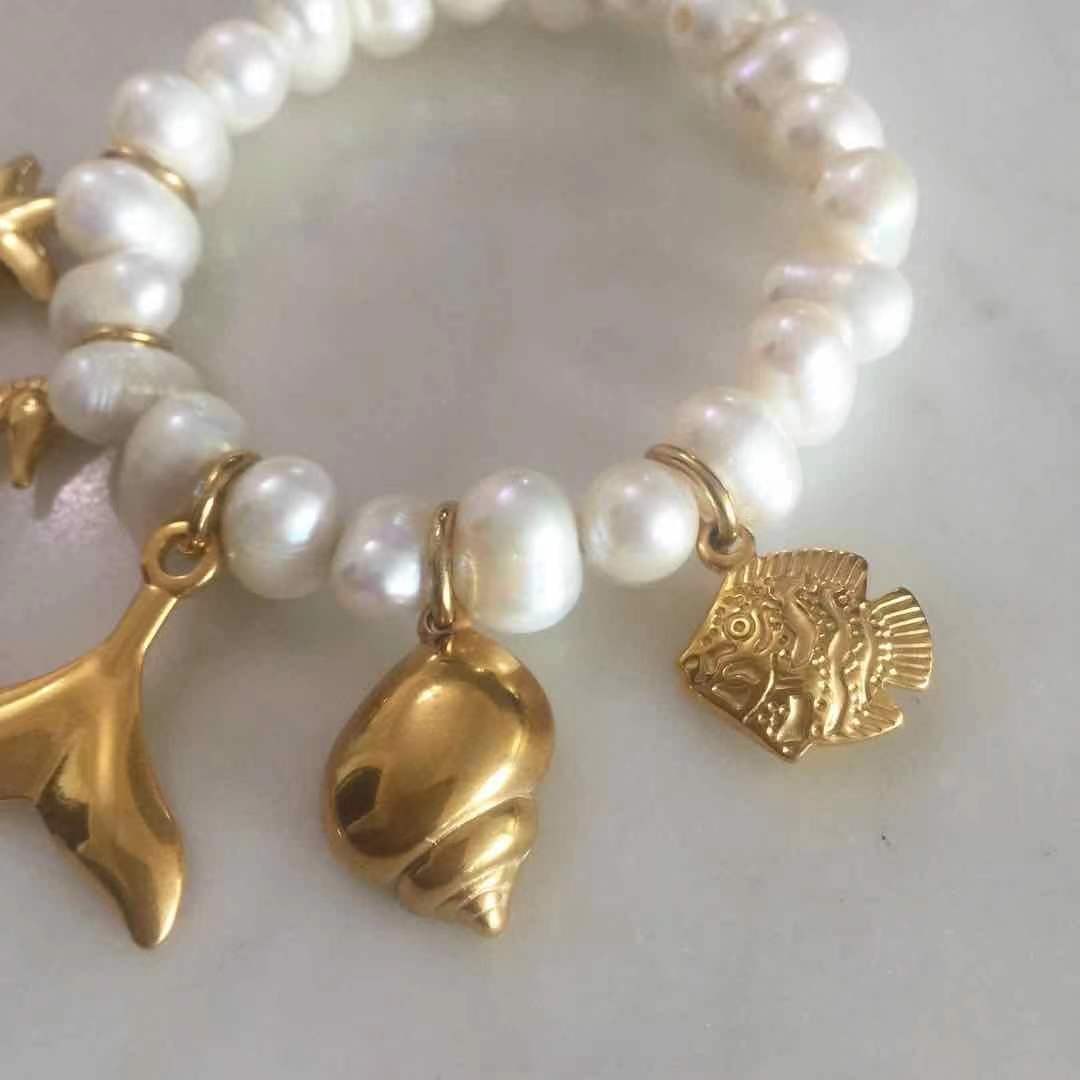 The Wonders of the Sea Pearl Bracelet