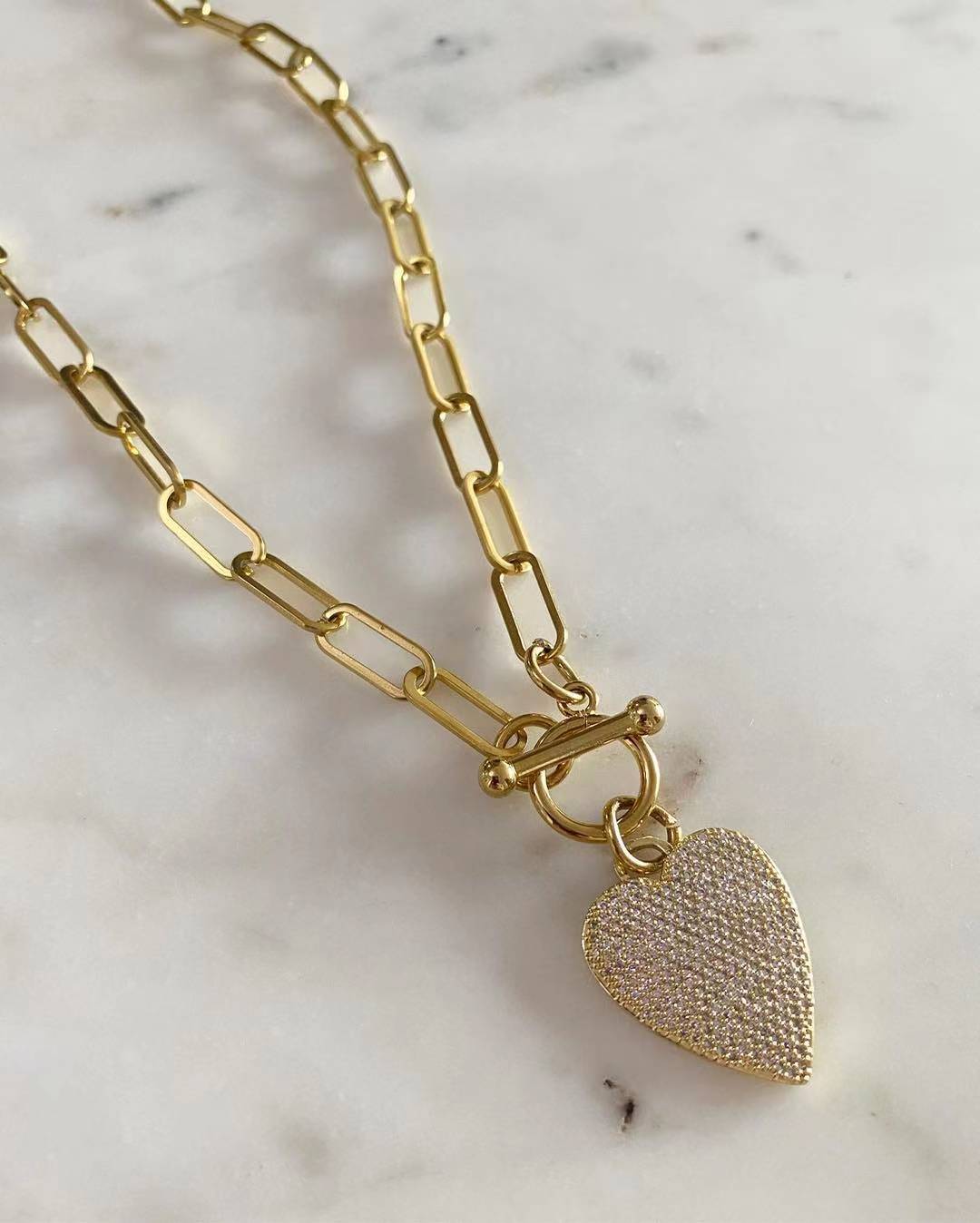 Amore Toggle Lock Chain Necklace