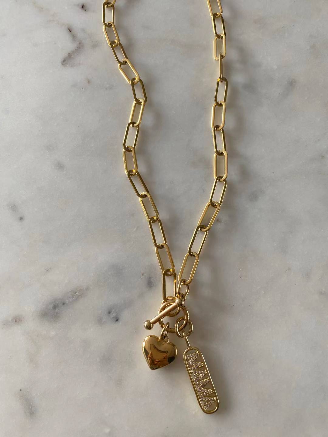 Mama’s Heart Chain link Necklace