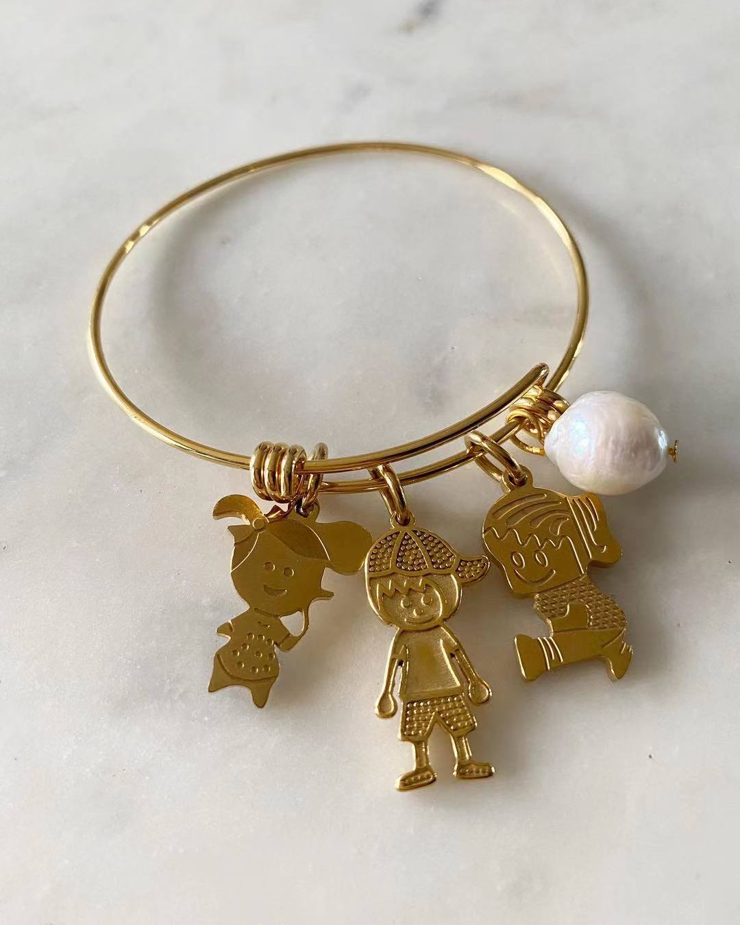 I Love My Family Bangle