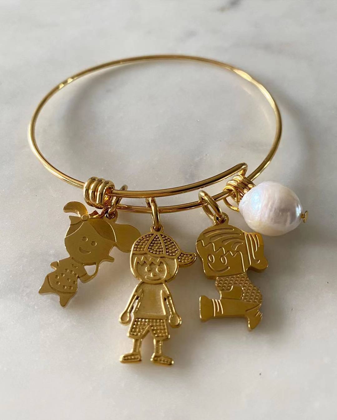 I Love My Family Bangle