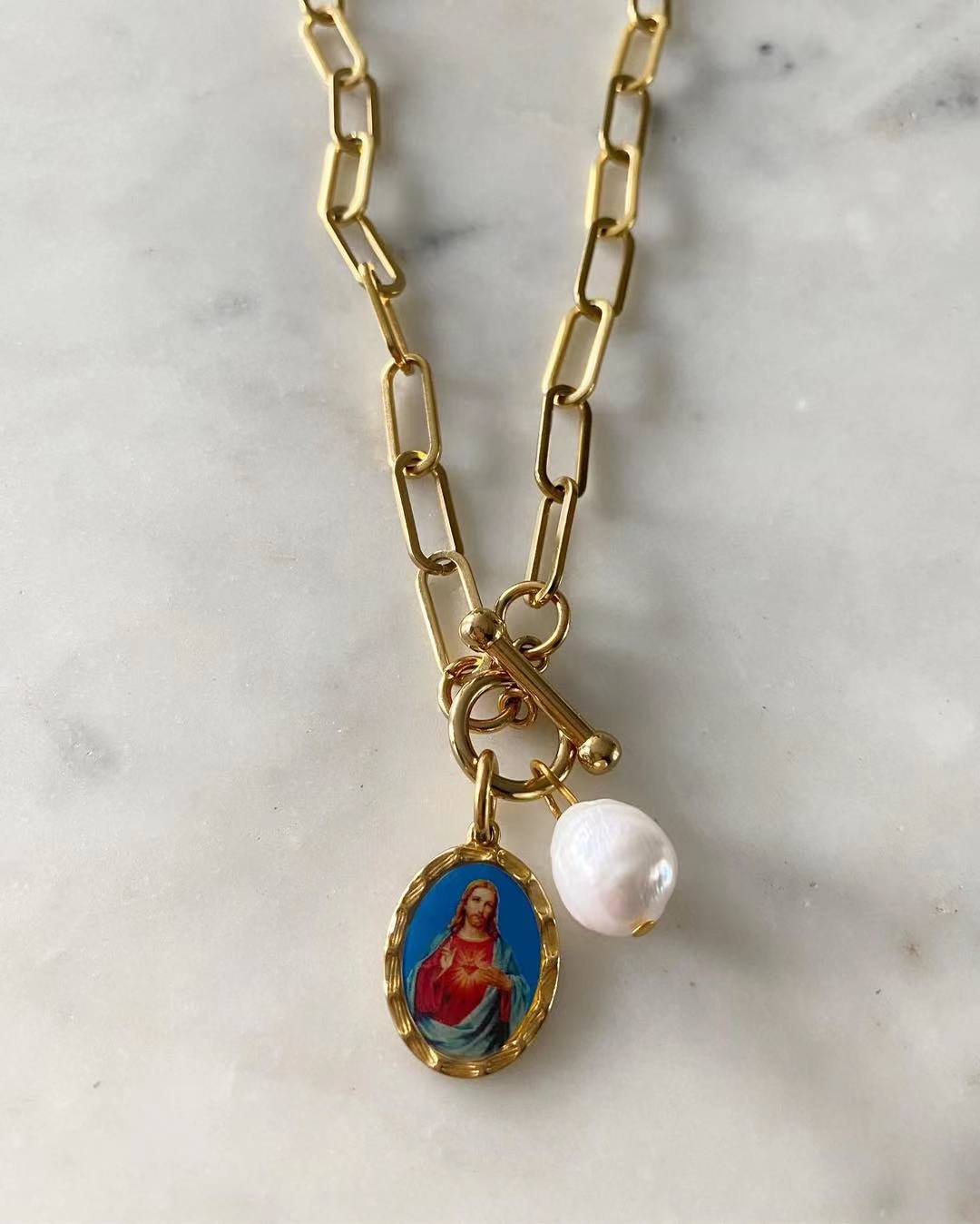 Small Sacred Heart of Jesus Toggle Lock Necklace with Freshwater Pearl