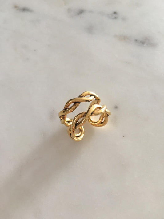 Viviene Ring