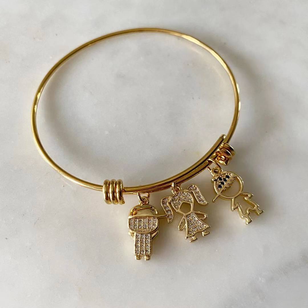 Mi Familia Bangle