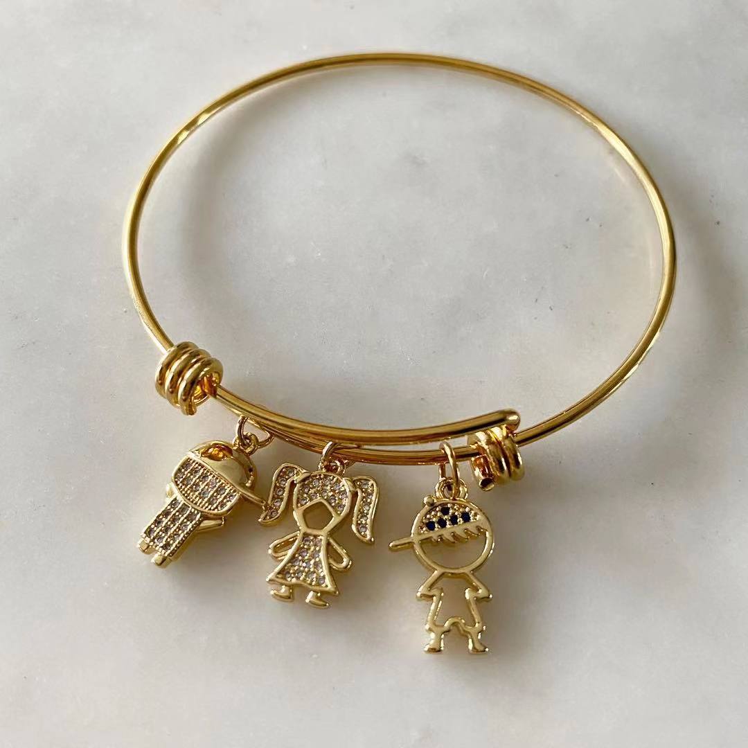 Mi Familia Bangle