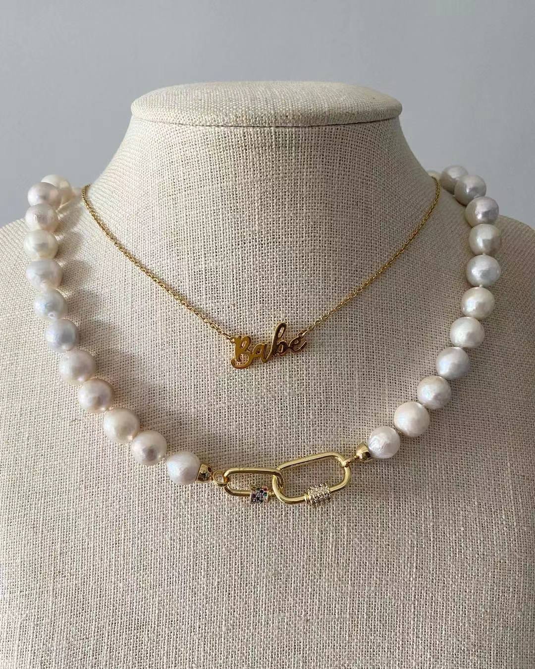 Amira Twin Lock Pearl Necklace