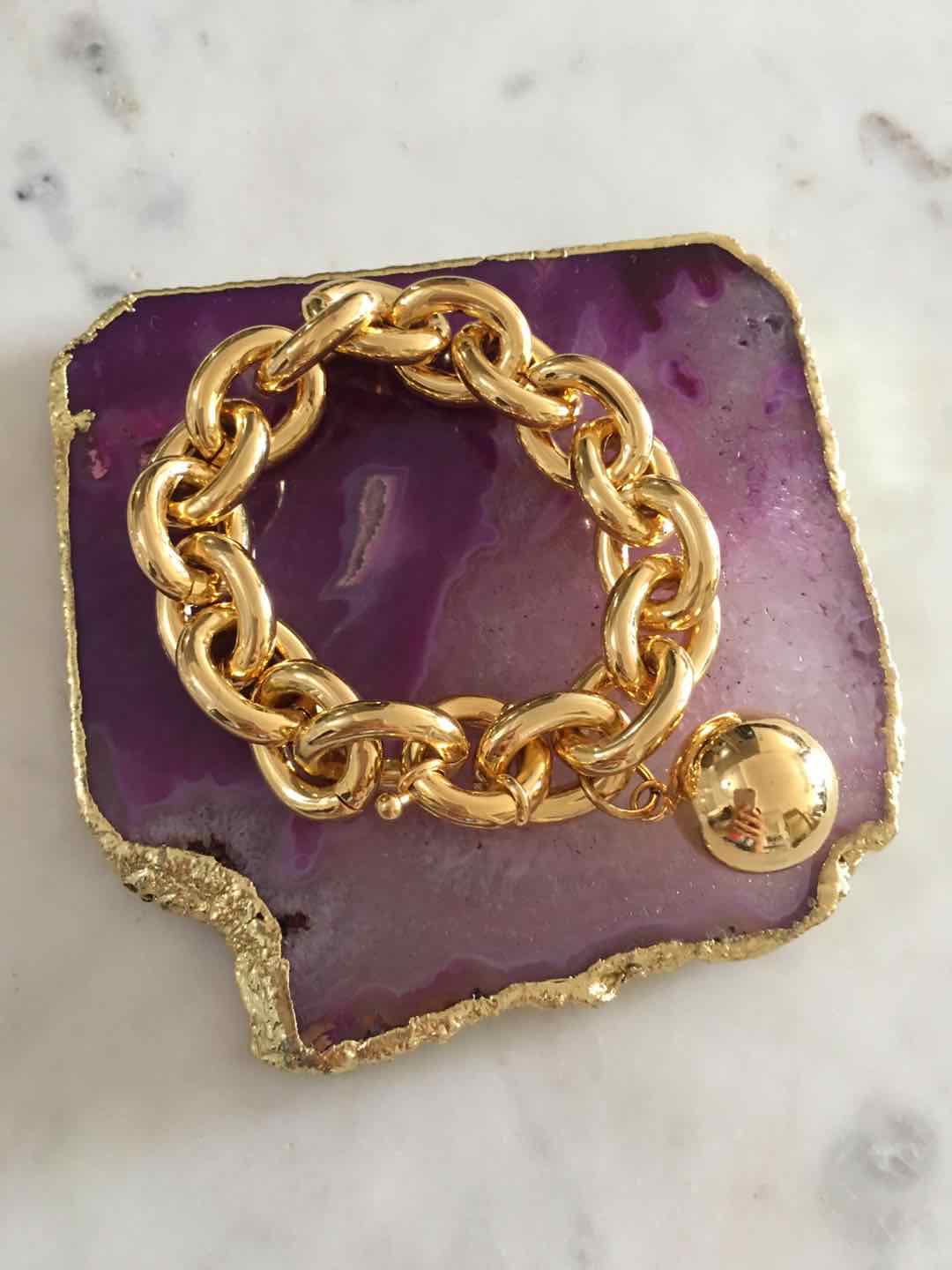 Lega chain with ball charm