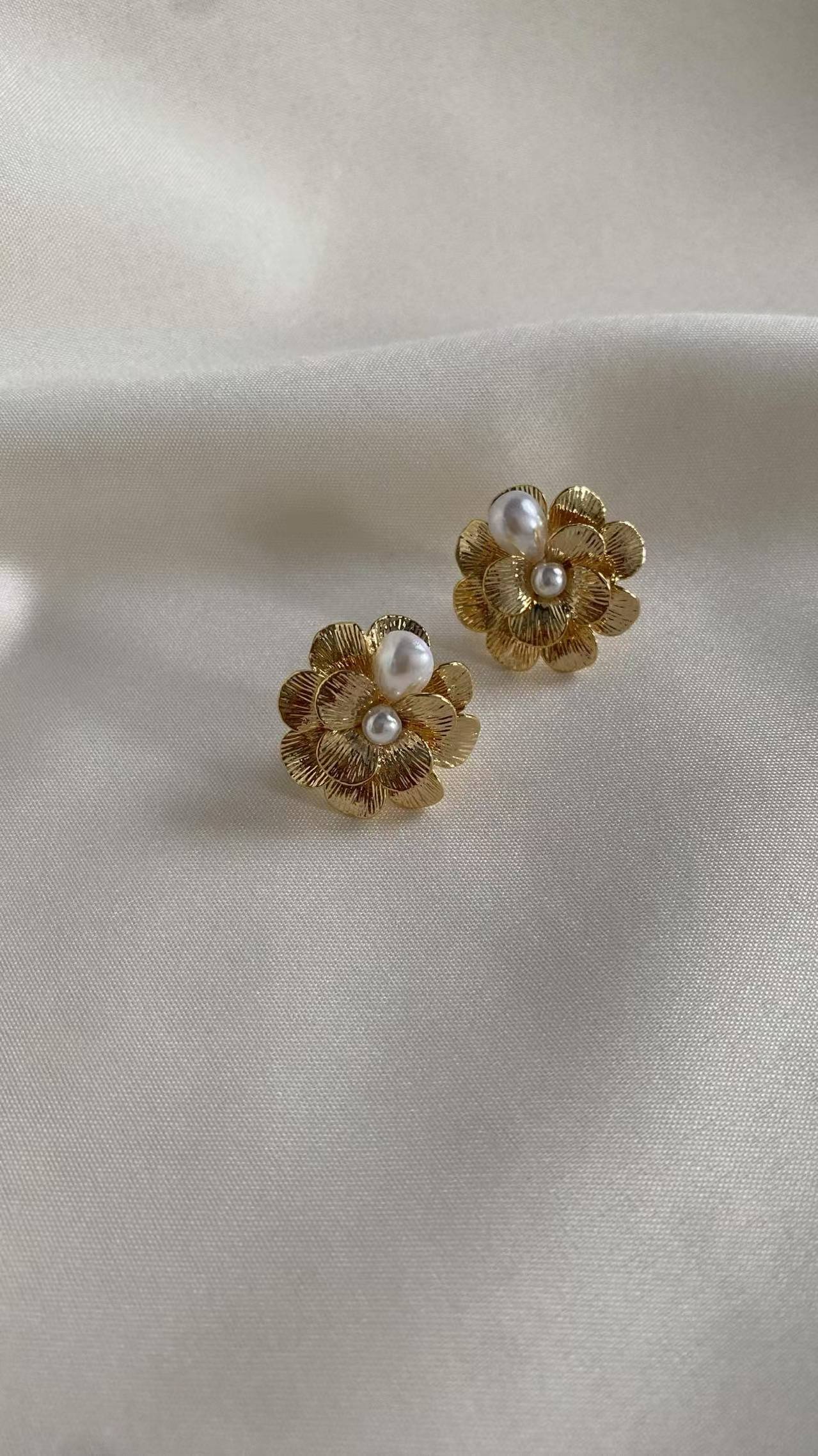 Maisie Earrings