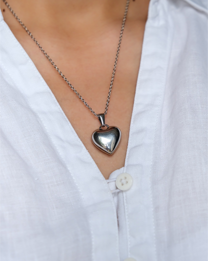 Puff Heart Necklace Gold