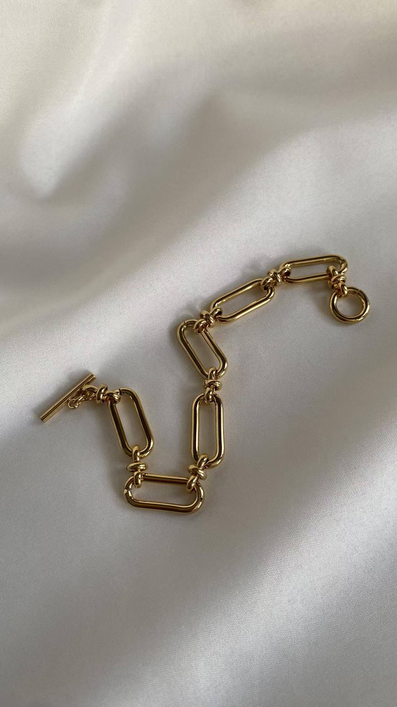 Ava Chain Bracelet