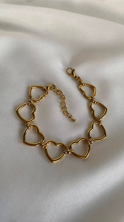 Calista Heart Bracelet