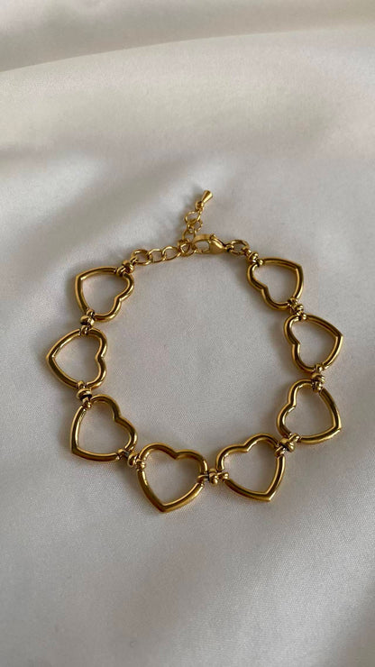 Calista Heart Bracelet
