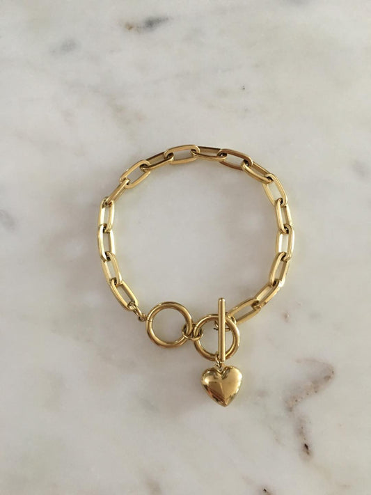 Ariana toggle heart