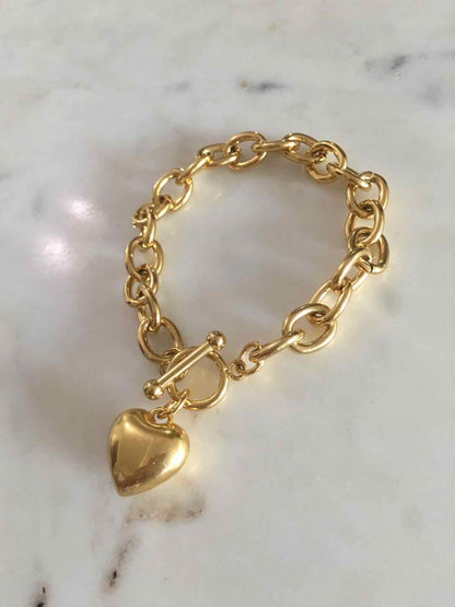 Harper chain with heart charm