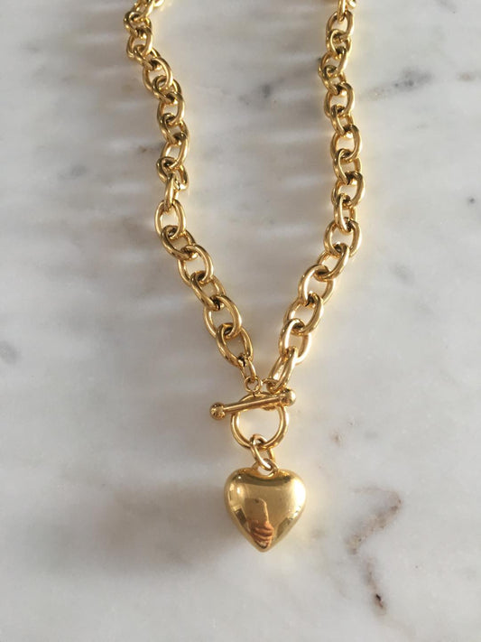 Harper chain with heart charm