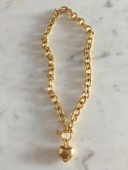 Harper chain with heart charm