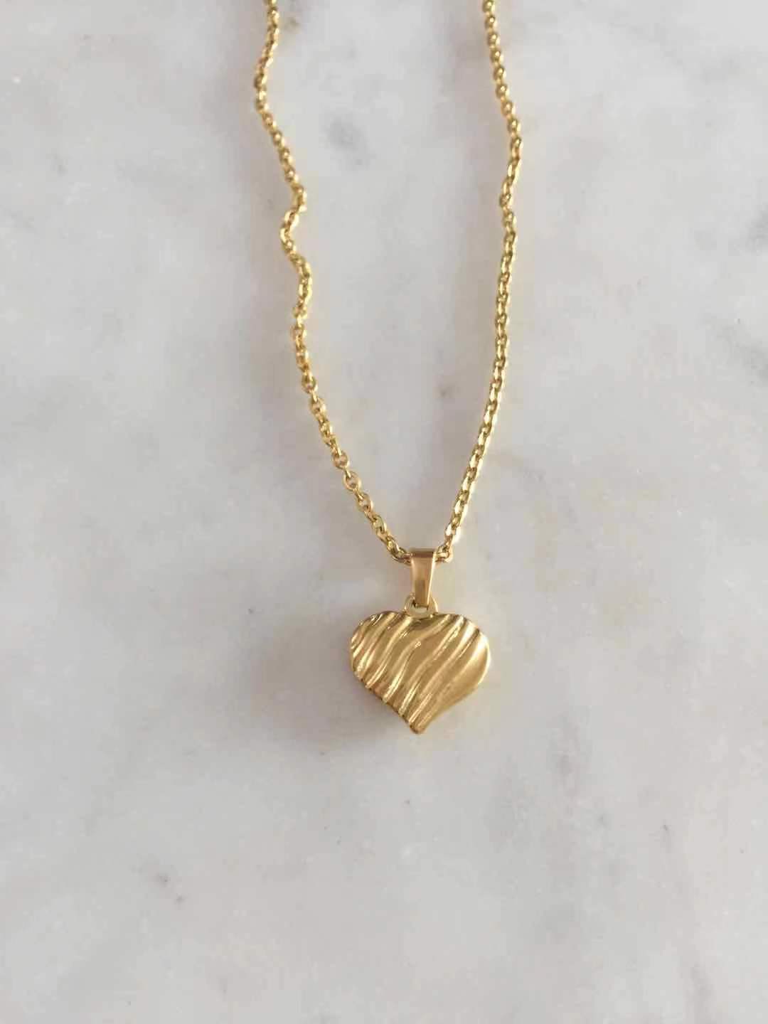 Kendra Heart Necklace