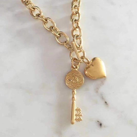 Heart & Key Toggle lock chain necklace.