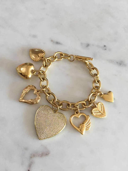 Sweet heart toggle lock bracelet