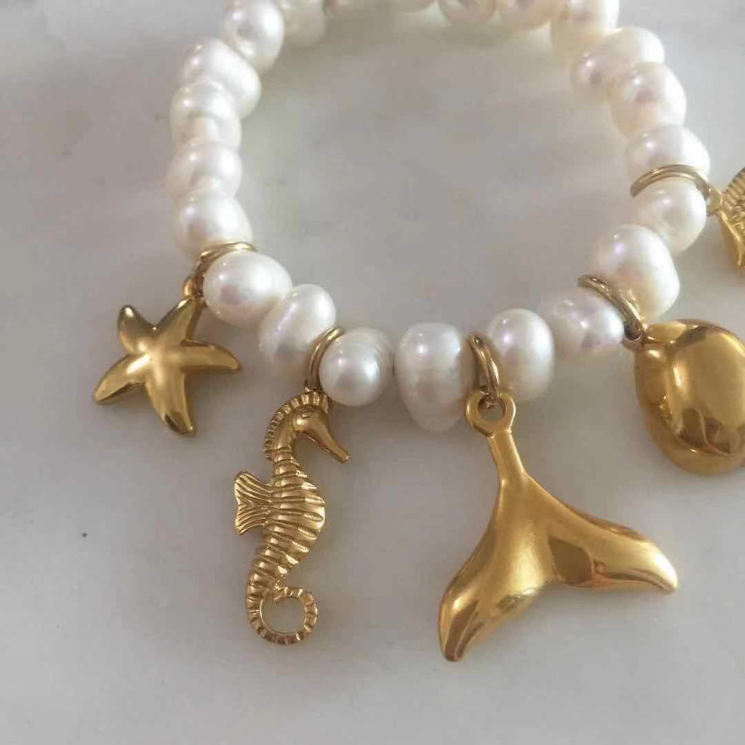 The Wonders of the Sea Pearl Bracelet