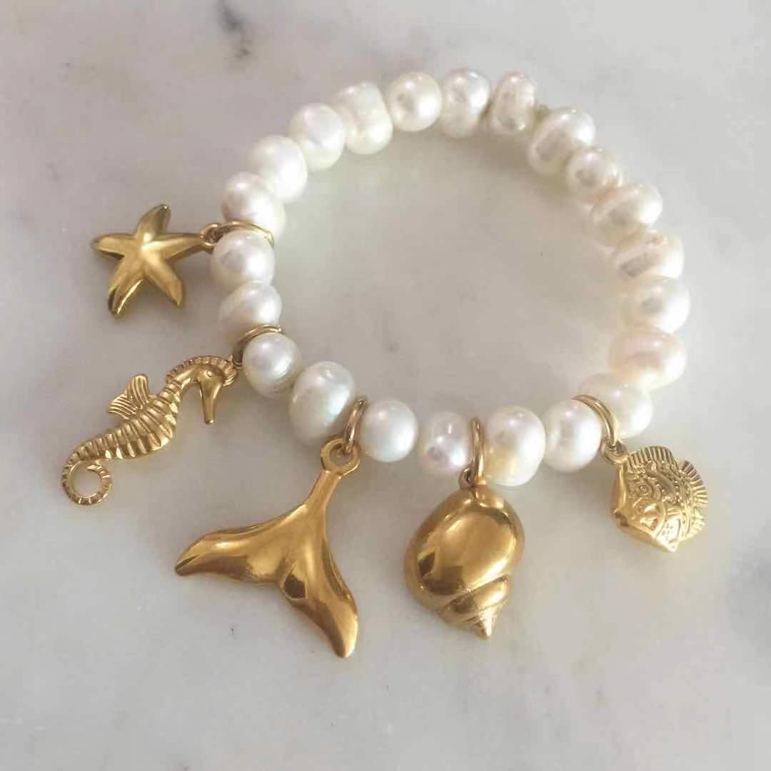 The Wonders of the Sea Pearl Bracelet