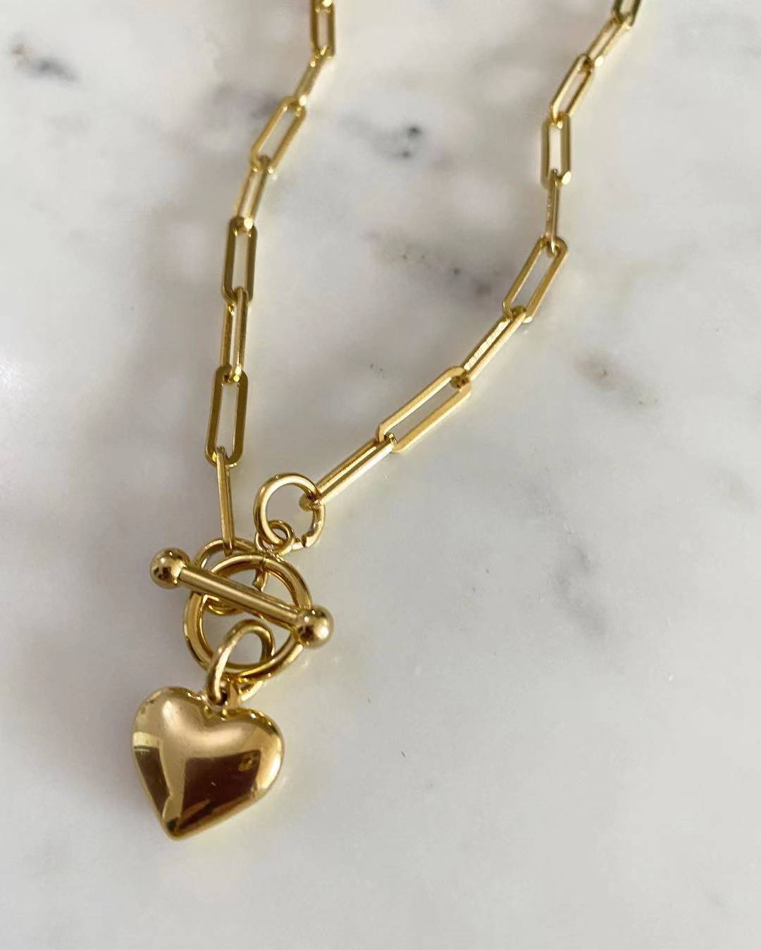 Medium Puff Heart Chain Necklace
