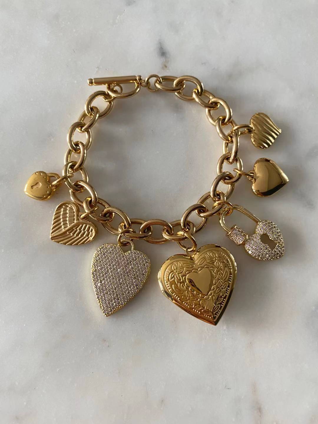 Heart-shaped Charm Bracelet