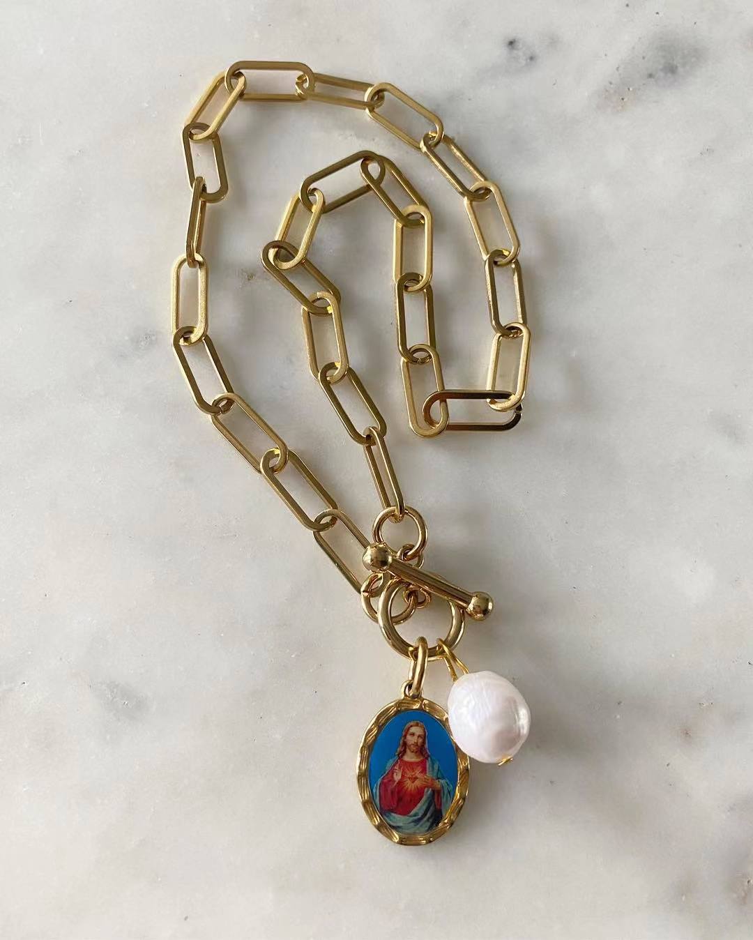 Small Sacred Heart of Jesus Toggle Lock Necklace with Freshwater Pearl