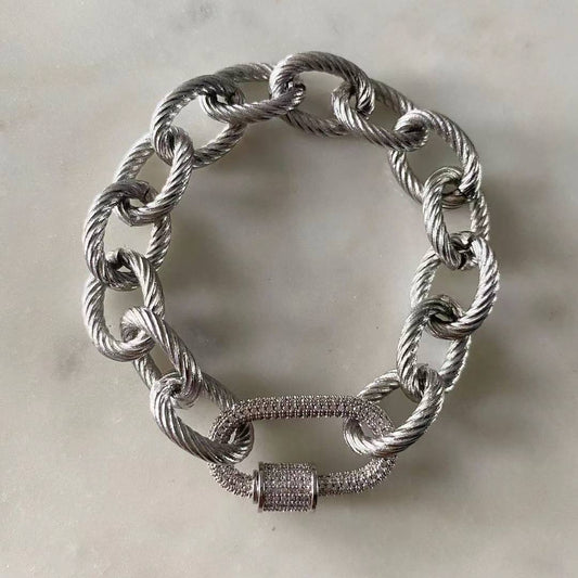 Silver Heart Lock Bracelet in Matte Silver Chelsea Chain