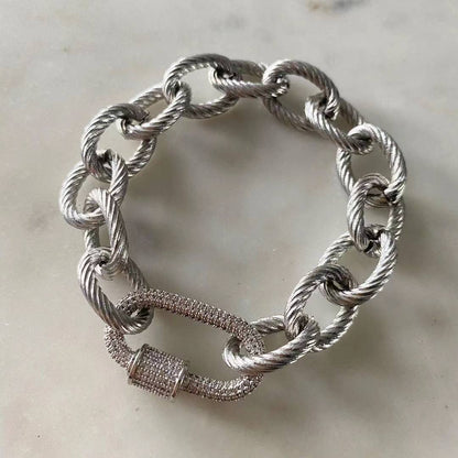 Silver Heart Lock Bracelet in Matte Silver Chelsea Chain