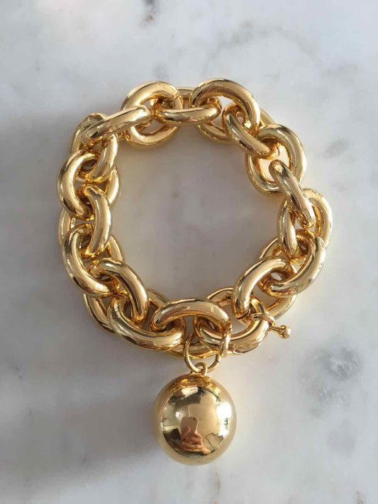 Lega chain with ball charm